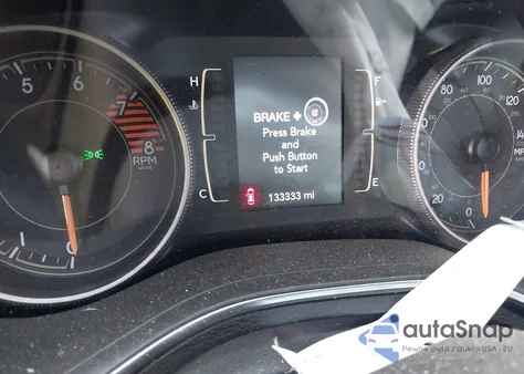 2019 Jeep Cherokee Latitude Plus Fwd из США, поврежденный, VIN 1C4PJLLXXKD243039